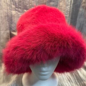 Luxurious Pink Faux Fur Hat